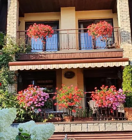 Boutique Artemide Vila *