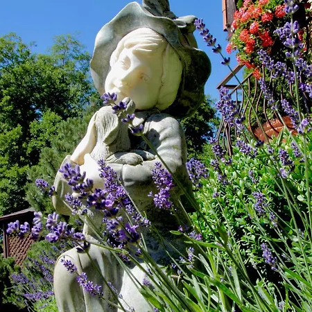 Boutique Artemide Вілла Паланга